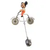 Foto de um(a) Brinquedo Antigo Mickey Mouse Equilibrista Estrela S.A, da categoria de Outros brinquedos antigos. Brinquedo Antigo Mickey Mouse Estrela S.A, anos 50, raríssimo. Desenvolvido como o equilibrista, com base em metal e chumbo... Vendido no marketplace Trésors.