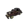 Foto de um(a) Calhambeque miniatura em madeira, da categoria de Carros e caminhões de brinquedo. Calhambeque miniatura em madeira, para colecionadores e apreciadores. Infelizmente está sem um dos faróis frontais. MEDINDO... Vendido no marketplace Trésors.