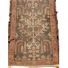 Foto de um(a) Antiga passadeira persa, da categoria de Tapetes. Antiga passadeira persa medindo 3,50m x 90cm.Bordas desgastadas, trechos gastos pelo uso. Vendido no marketplace Trésors.