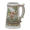 Foto de um(a) Caneca em cerâmica antiga da Ceramart, da categoria de Canecas. Linda caneca em cerâmica com cenas de homem tocando violão e a frase: Quem canta seus males espanta. Em bom estado de... Vendido no marketplace Trésors.