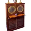 Foto de um(a) Móvel de Bar Retirado de um navio italiano, da categoria de Bares. Lindíssimo e antigo Móvel de bar peça rara com riqueza nos detalhes e historias. Todo feito em jacarandá com finíssimos... Vendido no marketplace Trésors.