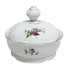 Foto de um(a) Açucareiro de porcelana branca com flores em policromia - Manufatura Real, da categoria de Açucareiro. PORCELANA- Açucareiro de porcelana branca com flores em policromia e acabamentos em filetes dourados. Da manufatura REAL... Vendido no marketplace Trésors.