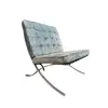 Foto de um(a) Poltrona Barcelona personalizada em jeans, da categoria de Poltronas. Linda poltrona Barcelona, projetada por Ludwig Mies Van der Roche, para exposição internacional de 1929 em Barcelona .A... Vendido no marketplace Trésors.