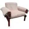 Foto de um(a) Poltrona anos 70 estilo Lafer, da categoria de Poltronas. Poltrona anos 70 super confortável, estrutura de madeira Gonçalo-Alves e tecido de suede claro.Medidas: 92cm L x 80cm P x... Vendido no marketplace Trésors.