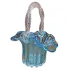 Foto de um(a) Cesta em Murano Azul, da categoria de Cestos e Caixas. Cesta em Murano Mais do que um objeto, uma obra de arte. Esta cesta em Murano captura a luz de forma mágica, trazendo a... Vendido no marketplace Trésors.