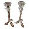 Foto de um(a) Antigo Par De Castiçais Art Deco Tulipas Cristal Francês, da categoria de Castiçais. Cristal d’Arques France.Antigo e finíssimo par de castiçais artísticos em cristal francês, modelo tulipa. Medidas 22x10cm... Vendido no marketplace Trésors.