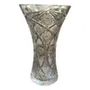 Foto de um(a) Antigo Vaso Jarro Decorativo Em Cristal Baccarat Lapidado, da categoria de Vasos. Antigo e elegante vaso decorativo em cristal translúcido com lindo brilho natural e primorosa lapidação manual (estralada e... Vendido no marketplace Trésors.