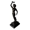 Foto de um(a) Antiga Escultura Bailarina Deco Dancer Pétit Bronze Francês, da categoria de Escultura. ~ Deco Dancer ~Antiga e belíssima escultura artística em bronze francês, e base em mármore italiano. Obra representando... Vendido no marketplace Trésors.