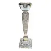 Foto de um(a) Antigo Castiçal Candelabro Uma Vela Cristal Tcheco Lapidado, da categoria de Castiçais. Antigo e finíssimo castiçal em bloco maciço de cristal Tcheco. Ricamente lapidado à mão. Lapidação estrelada e ponta de... Vendido no marketplace Trésors.