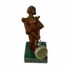 Foto de um(a) Antiga Rara Escultura Pétit Bronze Art Nouveau Porta Relógio, da categoria de Escultura. Antiga e rara escultura artística porta relógio de bolso em pétit bronze francês representando jovem dama típica do período... Vendido no marketplace Trésors.