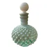 Foto de um(a) Antigo Raro Frasco Perfumeiro Garrafa Opalina Fenton Glass, da categoria de Garrafas. ~ Fenton Art Glass ~ Antigo perfumeiro de coleção em vidro opalescente branco com nuances em azul. Peça catalogada.... Vendido no marketplace Trésors.