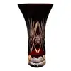 Foto de um(a) Antigo Raro Vaso Jarro Em Cristal Baccarat Lapidado À Mão, da categoria de Vasos. Antigo e elegante vaso em cristal europeu doublé na cor bordô, uma cor linda, que combina com tudo. Em contato com a luz ele... Vendido no marketplace Trésors.