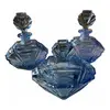 Foto de um(a) Antigo Perfumeiro Coleção Conjunto Toilette Cristal Art Deco, da categoria de Perfumeiros. Antigo e finíssimo conjunto de toucador para toilette composto por dois perfumeiros e uma caixa/porta joias.Cristal tcheco... Vendido no marketplace Trésors.