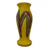 Foto de um(a) Antigo Vaso Jarro Murano Italiano Pâte De Verre Art Deco, da categoria de Vasos. ~ Pâte de Verre ~Antigo e icônico vaso artístico em Murano amarelo com rajados, trabalho manual com lindo brilho natural, as... Vendido no marketplace Trésors.