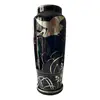 Foto de um(a) Antigo Raro Vaso Jarro Art Deco Opalina Preta E Prata Lei, da categoria de Vasos. Antigo e raro vaso artístico em opalina preta com decoração em prata de lei. Uma combinação muito chique e elegante, combina... Vendido no marketplace Trésors.