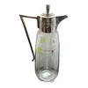 Foto de um(a) Antiga Jarra Claret Jug Galheteiro Cristal Francês Art Deco, da categoria de Jarros. Antiga e fina jarrinha "claret jug" em cristal francês com primorosa lapidação feita à mão, diferente decoração com trevos... Vendido no marketplace Trésors.
