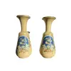 Foto de um(a) Antigo Raro Par De Vasos Em Opalina Francesa Baccarat XIX, da categoria de Vasos. ~ Opalina Baccarat ~Antigo e raro par de vasos franceses em opalina pintada à mão. Peças com mais de cem anos, do final do... Vendido no marketplace Trésors.