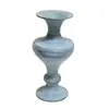 Foto de um(a) Vaso em metal patinado, da categoria de Vasos. Vasos cônico em metal com pintura patinada na tonalidade verde claro. Bem decorativos em ótimo estado de conservação. ... Vendido no marketplace Trésors.