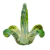 Foto de um(a) Antiga Cesta Decorativa Bowl Murano Italiano Opalescente, da categoria de Centro de mesa. Antiga cesta decorativa em legítimo Murano Italiano, cor verde rubi e detalhes opalescente, peça feita à mão. Período Art... Vendido no marketplace Trésors.
