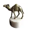 Foto de um(a) Antiga Escultura Assinada Camelo Em Bronze, Base Em Mármore, da categoria de Escultura. Medindo 10x10cmPeça assinada. Vendido no marketplace Trésors.