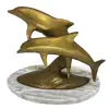 Foto de um(a) Antiga Escultura Art Deco De Golfinhos Em Bronze E Mármore, da categoria de Escultura. Antiga e decorativa escultura feita em bronze, representando salto de golfinhos, base em mármore italiano. Período Art Deco.... Vendido no marketplace Trésors.