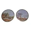 Foto de um(a) Raras placas em porcelana pintadas à mão, da categoria de Molduras para quadros. Duas lindíssimas placas em porcelana decorativas que apresentam cenas de paisagens campestres e litorâneas pintadas à mão em... Vendido no marketplace Trésors.