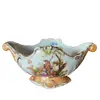 Foto de um(a) Antiga Floreira Centro De Mesa Porcelana Dp Cena Galante, da categoria de Cachepot. Antigo cachepot, floreira ou centro de mesa em porcelana nacional com cenas galantes. Detalhes com filetes de ouro. Peça... Vendido no marketplace Trésors.
