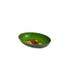 Foto de um(a) ​ Pequena travessa em metal da marca Metalma, da categoria de Travessas e tigelas. Pequeno bowl ou petisqueira em metal estampado e esmaltado da marca Metalma. Leves marcas do tempo e uso. Medidas: 18x13x4cm. Vendido no marketplace Trésors.