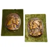 Foto de um(a) Antigo Par De Placas Quadros Bronze Italiano Dante Beatrice, da categoria de Objetos de parede esculturais. Antigo e decorativo par de placas/quadros artísticos em bronze, um deles com medalhão de Dante e Beatrice e o outro de... Vendido no marketplace Trésors.