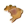 Foto de um(a) Mapa do Brasil Decorativo em Ágata Anos 70, da categoria de Mapas. Mapa do brasil em ágata com laterais em latão oxidado, década de 1970. A: 7 cm / L: 7 cm / P: 4 mm Peso: 30 g. Vendido no marketplace Trésors.