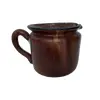 Foto de um(a) Jarra Esmaltada em Terracota, Déc. 1940, da categoria de Garrafas, potes e jarros. Jarra esmaltada em terracota marrom, década de 1940. A 12cm / D 12cm Peso: 930g. Vendido no marketplace Trésors.