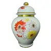 Foto de um(a) Antigo Grande Vaso Potiche Porcelana Alemã Bavaria Floral, da categoria de Vasos e recipientes. Bavaria - Thomas Ivory. Antigo e grande potiche em porcelana artística alemã, lindíssima decoração floral com filetes em... Vendido no marketplace Trésors.