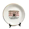 Foto de um(a) Prato Florianópolis, da categoria de Pratos Decorativos. Prato decorativo em porcelana policromada com filete em ouro, homenageando a câmara municipal de florianópolis, sc, década... Vendido no marketplace Trésors.