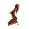 Foto de um(a) Escultura Balinesa em Madeira, Década de 2000, da categoria de Escultura. Escultura balinesa em madeira representando o feminino com a visão do artista, década de 2000. A: 27 cm L: 4 cm P: 13 cm... Vendido no marketplace Trésors.
