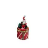Foto de um(a) Porta Jóias Natalino Anos 90, da categoria de Porta-Jóias. Porta jóias papai noel em porcelana policromada com fecho em latão, década de 1990 A: 10 cm A do porta joias: 3,5 cm... Vendido no marketplace Trésors.