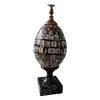 Foto de um(a) Ovodama, Ovo em Cerâmica com Decoupage, Década de 1980, da categoria de Escultura. Ovodama: ovo em cerâmica, década de 1980, com decoupage de imagens clássicas de mulheres de várias épocas, com uma pomba em... Vendido no marketplace Trésors.