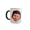 Foto de um(a) Caneca Bom Alfredo, Alfred E. Neuman da Revista Mad, da categoria de Canecas. Caneca alfred e. Neuman da revista mad: um clássico que marcou época. Teve seu início em 1954. Caneca em porcelana com alça... Vendido no marketplace Trésors.