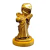 Foto de um(a) Pequeno Anjo em Resina Italiana, Década de 1980, da categoria de Modelos e estatuetas. Pequeno anjo em resina italiana com acabamento dourado, base em madeira, década de 1980 A: 15 cm L: 6 cm P: 3,5 cm Diâmetro... Vendido no marketplace Trésors.
