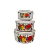 Foto de um(a) Conjunto 3 Bowls em Porcelana Santa Rosa-Pedreira, Década de 1940, da categoria de Travessas e tigelas. Conjunto de 3 bowls em porcelana com estampa de frutas policromadas e filete em ouro. Década de 1940, porcelana santa rosa -... Vendido no marketplace Trésors.