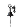 Foto de um(a) Sino de Parede em Ferro, da categoria de Objetos de parede. Sino de parede em ferro patinado e envelhecido com suporte de parede com volutas e corrente no badalo. Um excelente som! ... Vendido no marketplace Trésors.