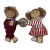 Foto de um(a) Vintage Dolls Cabbage Patch, Colecionáveis, Década de 1980, da categoria de Bonecas. Vintage dolls cabbage patch, colecionáveis. Mini dolls anos 1980, menino e menina com roupas em tecido e cabelinhos de lã.... Vendido no marketplace Trésors.