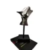 Foto de um(a) Escultura Torso Feminino em Alumínio, Década de 2000, da categoria de Escultura. Escultura torso feminino, fundido em alumínio, haste em vergalhão e base madeira, ambas ebanizadas, década de 2000. Material... Vendido no marketplace Trésors.