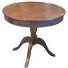 Foto de um(a) Mesa Redonda Antiga de Imbuia Maciça, Pedestal Torneado, da categoria de Mesas de Jantar. Rara e Charmosa Mesa Redonda Antiga em Imbuia Maciça Uma peça clássica e atemporal de mobiliário, confeccionada em imbuia... Vendido no marketplace Trésors.