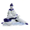 Foto de um(a) Escultura de casal bailarinos, da categoria de Escultura. Escultura de casal representando bailarinos em pose de dança com pintura manual na tonalidade azul cobalto e dourado. Peça... Vendido no marketplace Trésors.