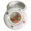 Foto de um(a) Antiga Pozeira Caixa Porta Jóias Porcelana Alemã Bavaria, da categoria de Cestos e Caixas. Bavaria - Schumann Arzberg. Antiga e linda pozeira, caixa porta jóias em porcelana artística alemã, decoração floral, com... Vendido no marketplace Trésors.