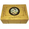 Foto de um(a) Antiga Fina Caixa Porta Jóias Francês Art Deco Mini Portrait, da categoria de Cestos e Caixas. Antiga e delicada caixa porta jóias, em baquelita no tom marfim, com pintura floral, e medalhão de miniatura portrait,... Vendido no marketplace Trésors.