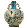 Foto de um(a) Antigo Raro Vaso Oriental Porcelana Japonesa Pintado À Mão, da categoria de Vasos. Antigo e grande vaso oriental em porcelana artística, peça toda pintada à mão com decoração de pássaros e flores. Cada lado... Vendido no marketplace Trésors.