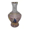 Foto de um(a) Antigo Vaso Art Deco Em Vidro Veneziano Pintado À Mão, da categoria de Vasos. Antigo vaso art deco em vidro veneziano pintado à mão, com filetes em ouro. Impecável. Altura 20cm. Vendido no marketplace Trésors.