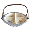 Foto de um(a) Japão Ocupado Antiga Petisqueira Porcelana Oriental Japoensa, da categoria de Travessas e tigelas. Japão ocupado. Antiga petisqueira Art Deco em fina porcelana japonesa, decorada com flores. Década de 1950. Medidas 13x24cm. Vendido no marketplace Trésors.