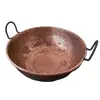Foto de um(a) Tacho Cobre Maciço anos 60, da categoria de Panelas. Tacho antigo em cobre maciço, década de 1960. Diâmetro: 43 cm A: 15 cm Peso: 2,800 kg. Vendido no marketplace Trésors.